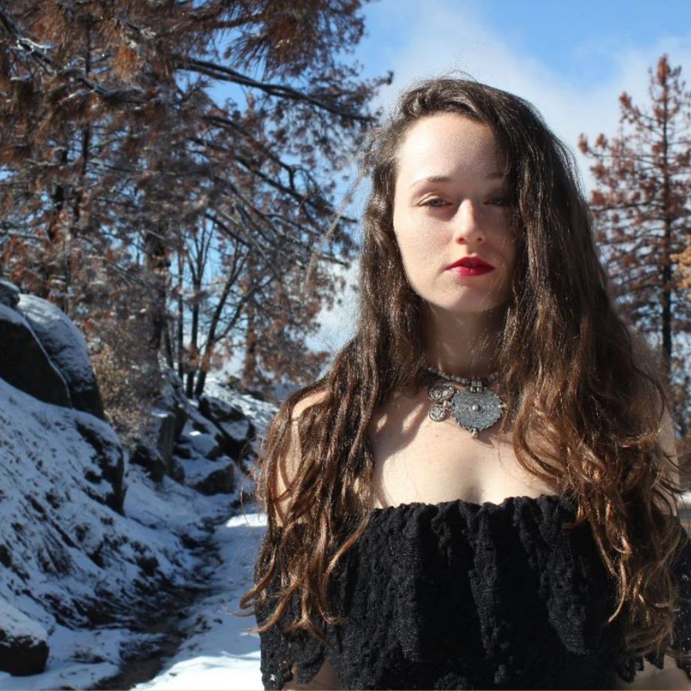 Meet your Posher, Hailey